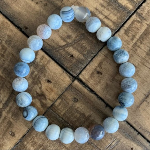 8mm Blue & White Denim Agate Chakra Bracelet - Picture 3 of 5